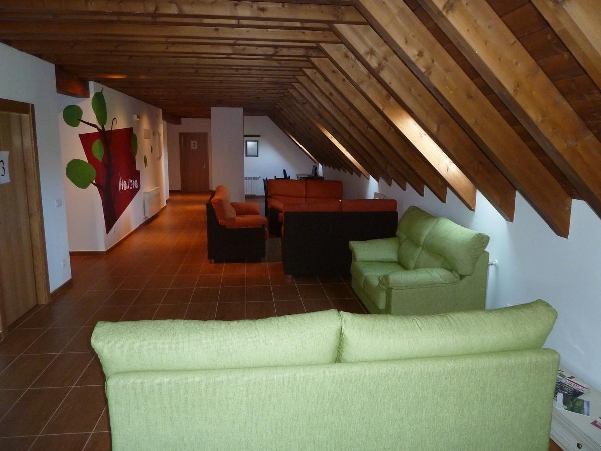Albergue Haizea Pamplona Exterior foto